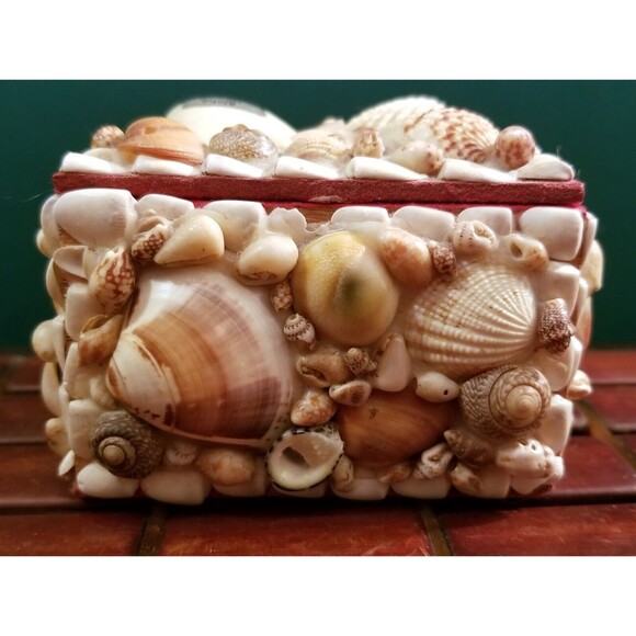 Vintage Souvenir Aloha HawaiiSeashell & Red Velvet Jewelry Trinket Treasure Box - Picture 4 of 7